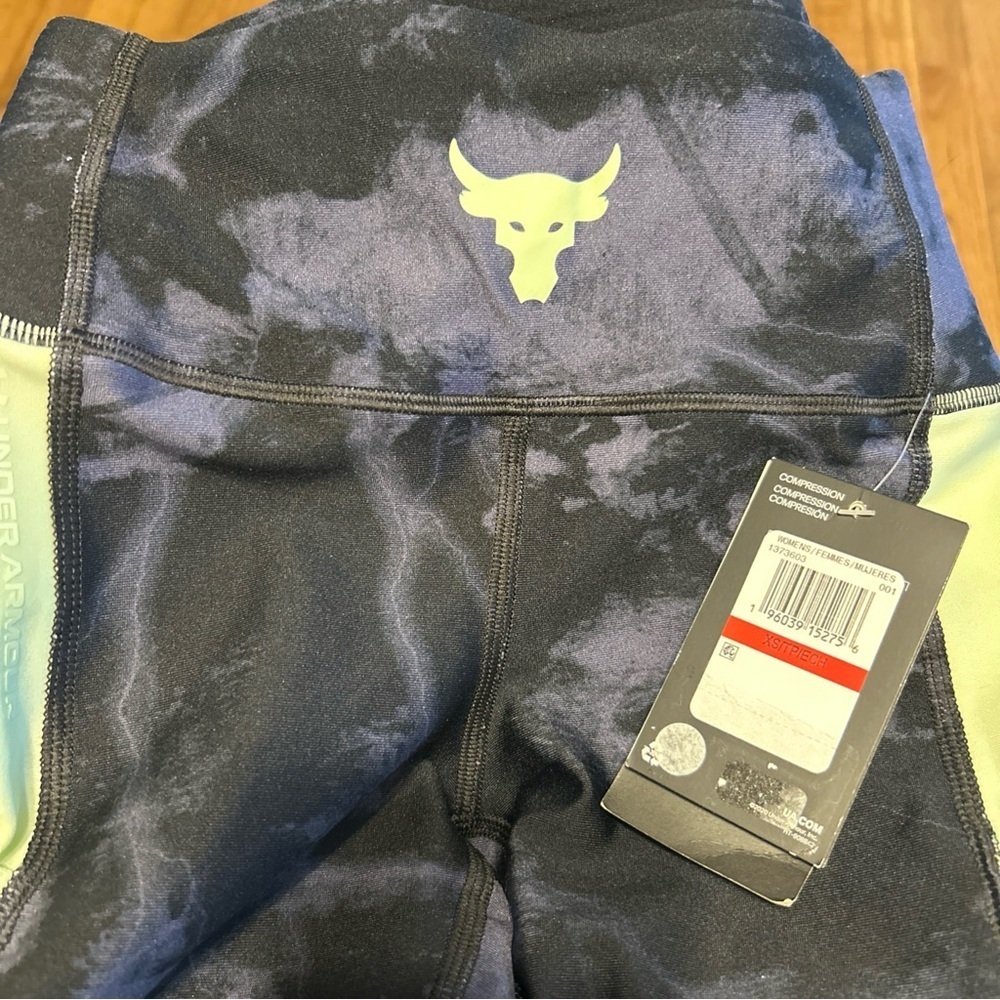 NEW Under Armour Project Rock High Rise Compression Ankle Leggings Womens XS $70 - Picture 3 of 6